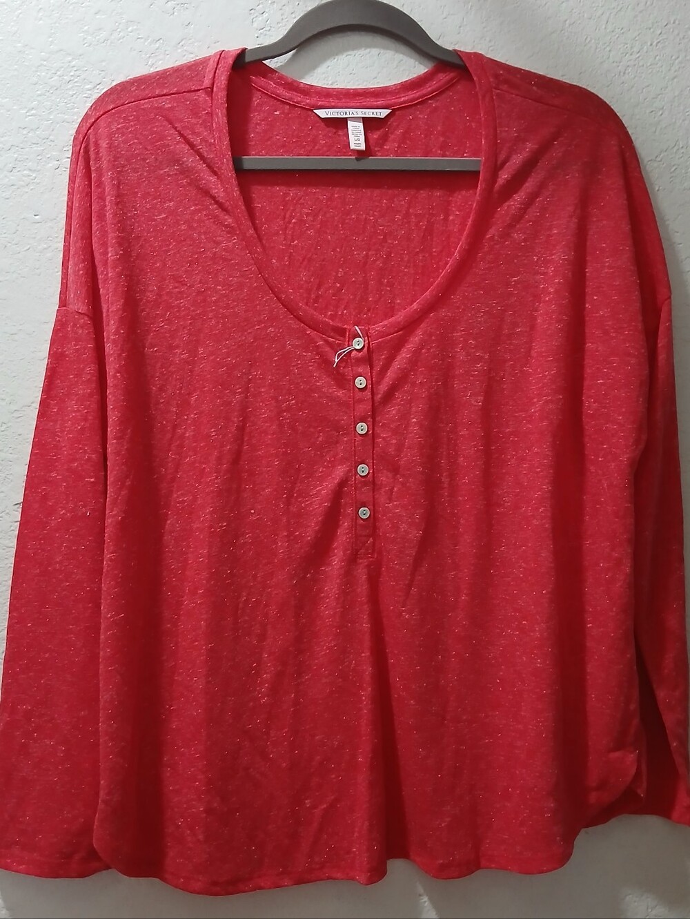 Victoria's Secret Nwot size L Heathered Red Long-Sleeve Henley Top
